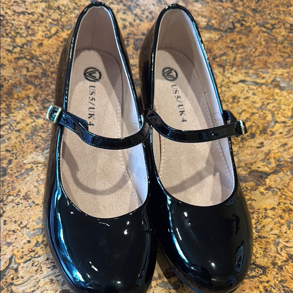 Classic Black Kids' Dress Shoes with Strap